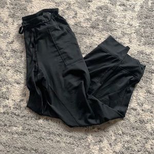 Aerie black jogger leggings. Great condition. Size XL.